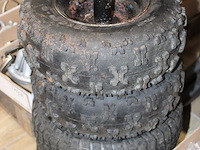 Vier bolderkarwielen in 2 maten w.o. 13x5.00-6. - afbeelding 2 van  2