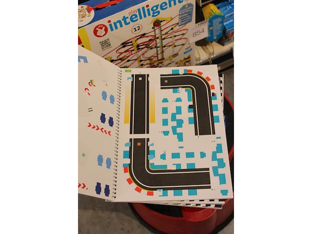 Vier boosterpacks marbel racetrax. - afbeelding 2 van  2