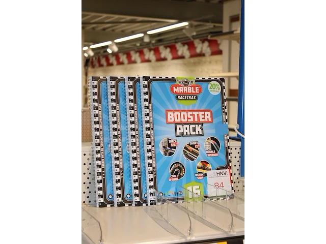 Vier boosterpacks marbel racetrax. - afbeelding 2 van  2