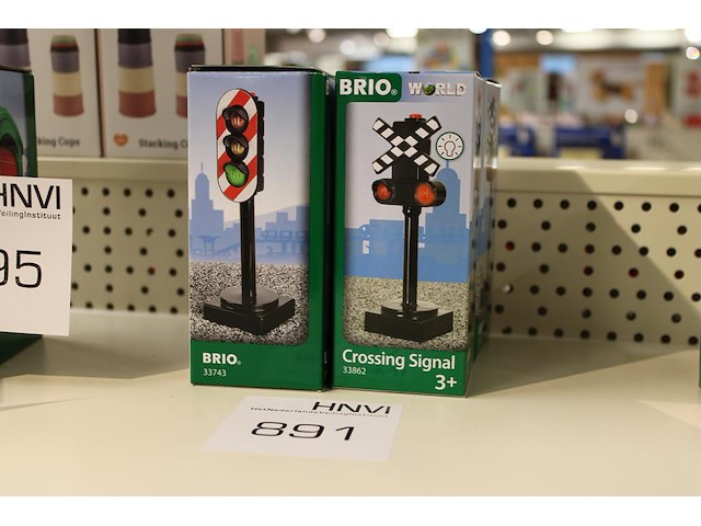 Vier brio signaal palen. - afbeelding 1 van  2