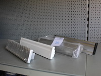 Vier diverse inbouwbrievenbussen. - afbeelding 1 van  3