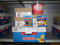 Vier dozen haribo w.o. kindermix, starmix en schuimaardbeien. tht 06-08-2026.