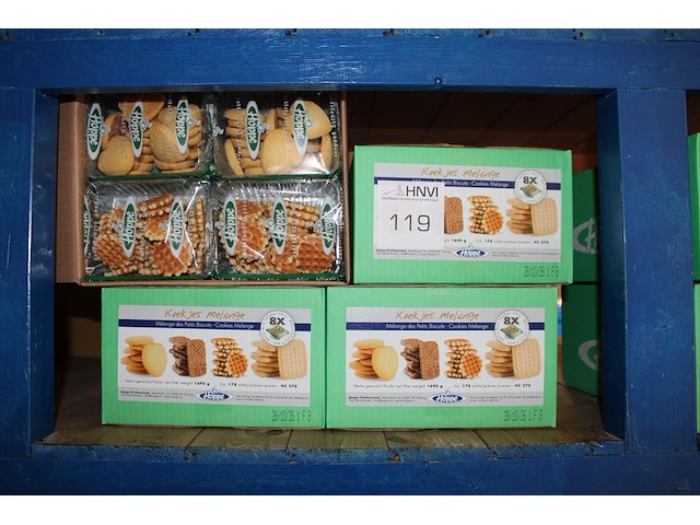 Vier dozen koekjesmelange hoppe. ca. 178 stuks per doos. tht 28-10-2026. - afbeelding 1 van  2