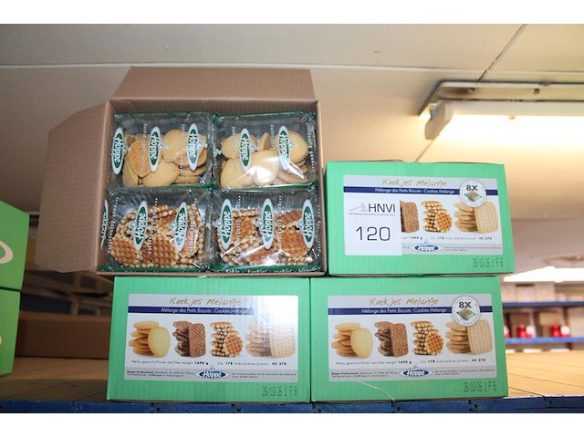 Vier dozen koekjesmelange hoppe. ca. 178 stuks per doos. tht 28-10-2026. - afbeelding 1 van  2