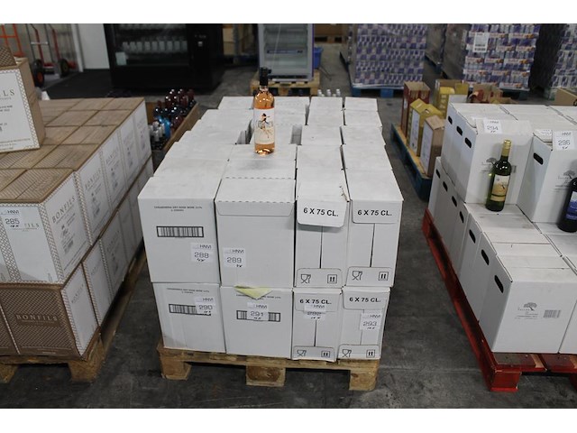 Vier dozen rosé wijn carabinera. 24 flessen. - afbeelding 2 van  3