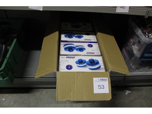 Vier dozen rsg safety filters. 400 filters per doos - afbeelding 1 van  2