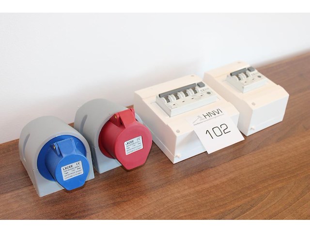 Vier elektroproducten w.o. 2x cee wcd. - afbeelding 2 van  2