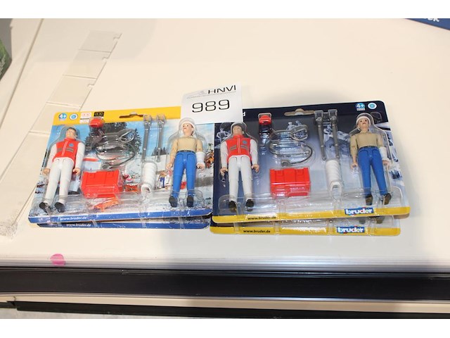 Vier figuren sets bruder. - afbeelding 1 van  2