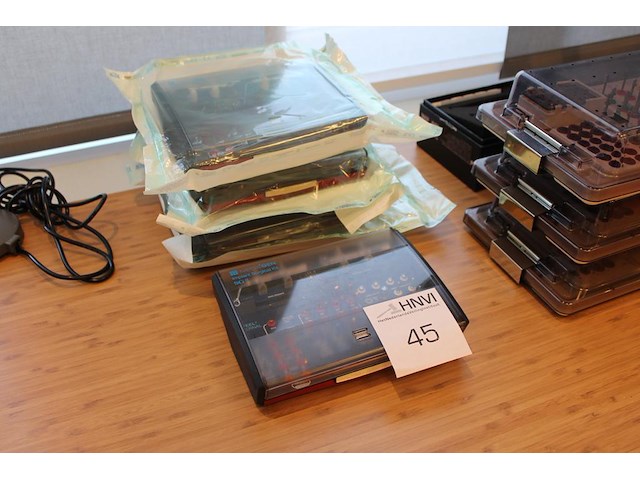 Vier implantaatcassettes mega gen exfeel internal sg2. - afbeelding 1 van  4