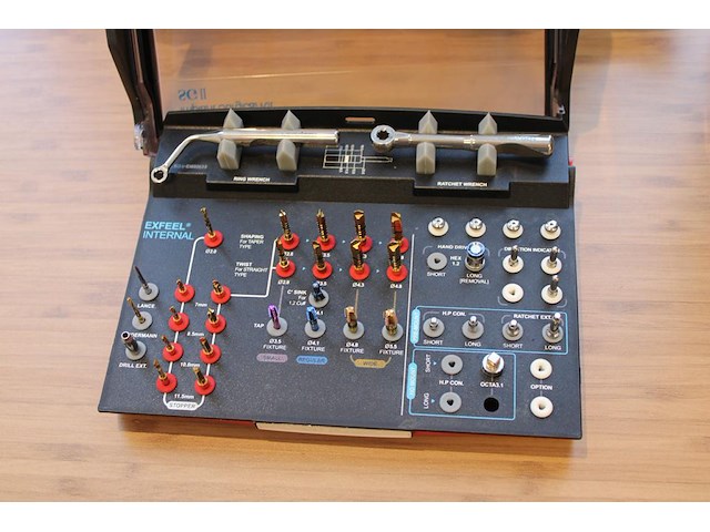 Vier implantaatcassettes mega gen exfeel internal sg2. - afbeelding 2 van  4