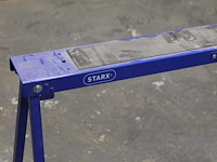 Vier inklapbare metalen schragen starx. - afbeelding 3 van  3