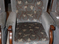 Vier klassieke fauteuils. - afbeelding 2 van  2