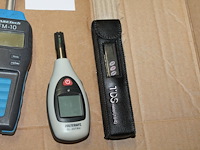 Vier meetinstrumenten waaronder voltcraft mf-100, basetech fm-10, voltcraft bl-20trh en tds-meter. - afbeelding 4 van  4