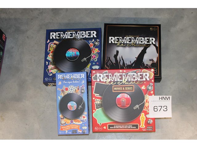 Vier remember the music spellen in diverse uitvoeringen. - afbeelding 1 van  1