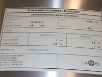 Vier rvs gistingstanks labu lbr-es-1200-dm-s5 van 1200 liter. bouwjaar 2009-2013. 1 vat is gevuld met ruim ... onderdeel van combinatiekavel complete mini brouwerijopstelling bestaande uit brouwhuis, 8 gistingstanks (deels gevuld), bottellijn, pompen, warmtewisselaar, natte lijn etiketteermachine en chiller - afbeelding 6 van  6