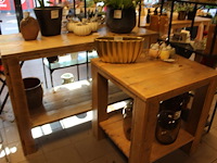 Vier showtafels van steigerhout. afmeting 150 x 70 x 100 cm en 80 x 80 x 85 cm. - afbeelding 7 van  7