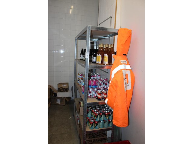 Vier stellingen. let op: ophalen na 13.00u. - afbeelding 2 van  2