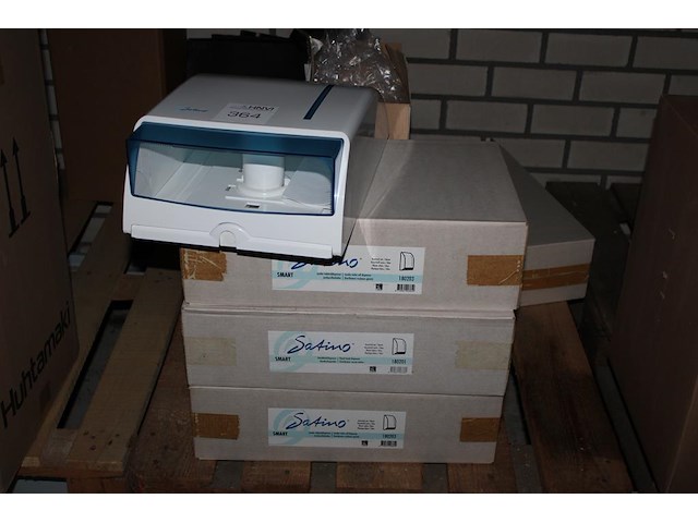 Vier toiletroldispensers santino jumbo. - afbeelding 1 van  2
