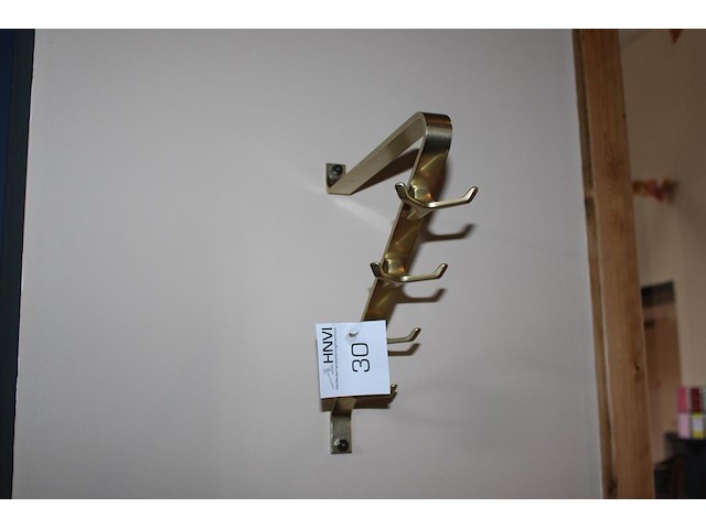 Vier wandkapstokken met 8 haken. afmeting 30 x 34 cm. - afbeelding 1 van  2