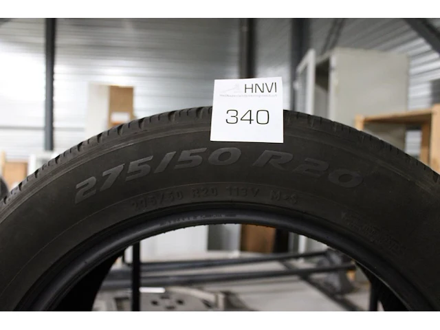 Vier winterbanden pirelli scorpion zero 275/50 r20. - afbeelding 3 van  4