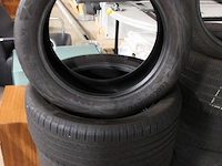 Vier zomerbanden continental, 235/50 r19 v xl. - afbeelding 2 van  5