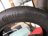 Vier zomerbanden continental, 235/50 r19 v xl. - afbeelding 3 van  5
