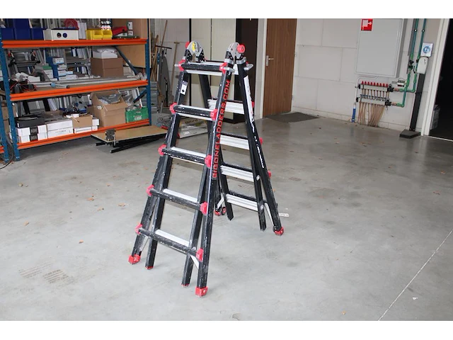 Vierdelige trap/ladder big one ladders met 4 x 5 treden - afbeelding 1 van  2