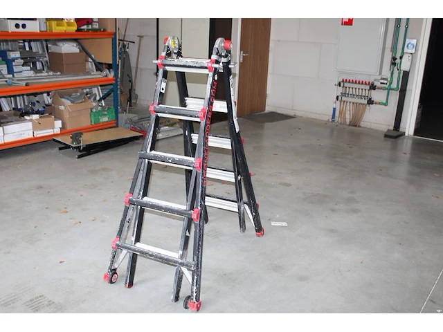 Vierdelige trap/ladder big one ladders met 4 x 5 treden - afbeelding 1 van  2