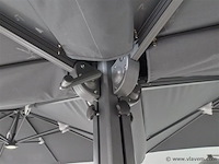 Vierdubbele hangende parasol wit (4 * 300x300cm) - afbeelding 9 van  10