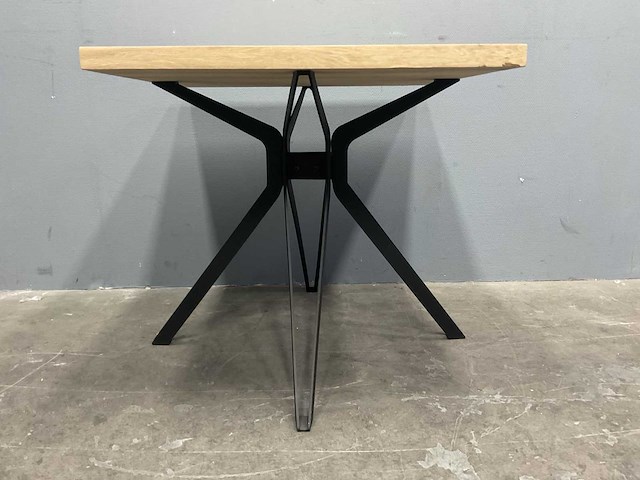 Vierkant eiken eetkamertafel 80 cm met onderstel dining drone - afbeelding 4 van  4