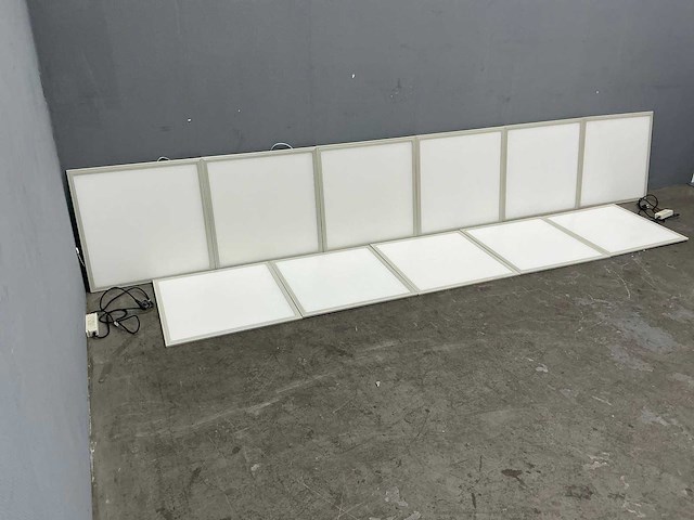 Vierkant plafondlamp (11x) - 60x60 cm - afbeelding 3 van  9