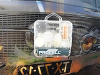 Vierkante glazen wandklok met een vintagemotief van een klassieke auto en - afbeelding 5 van  5