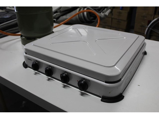 Vierpits kooktoestel met gasfles. afmeting 50 x 50 cm. - afbeelding 1 van  4