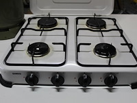 Vierpits kooktoestel met gasfles. afmeting 50 x 50 cm. - afbeelding 3 van  4