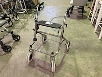 Vierwielige rollator - afbeelding 1 van  3