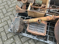 Vierzon 302 oldtimer tractor onderdelen - afbeelding 5 van  16