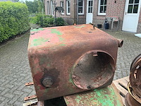 Vierzon 302 oldtimer tractor onderdelen - afbeelding 11 van  16
