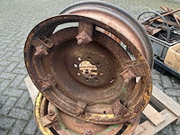 Vierzon 302 oldtimer tractor onderdelen - afbeelding 14 van  16