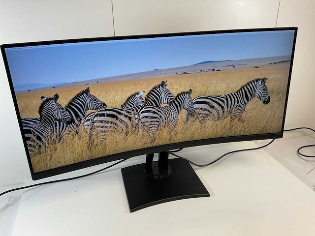 Viewsonic (vp3481a) 34”, 3440x1440 (uwqhd) lcd curved monitor - afbeelding 2 van  6