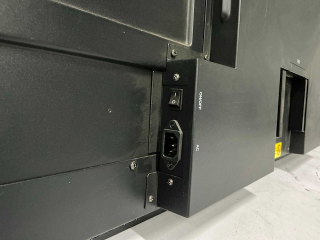 Viewsonic vsi16869 cde7500 televisie - 74 inch - 4k ultra hd - commercieel display - afbeelding 11 van  15