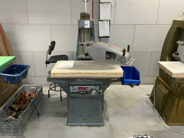 Vihl pedersen - 282 - various leather industry - afbeelding 1 van  5