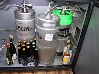 Vijf aangebroken fusten 20 liter. - afbeelding 1 van  2