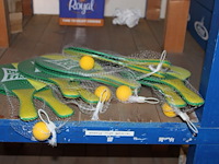 Vijf beachball sets. - afbeelding 1 van  2