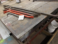 Vijf breekijzers / koevoeten. - afbeelding 1 van  1