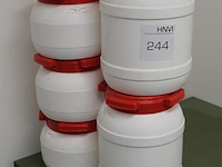 Vijf diverse voorraadboxen, deels gevuld. - afbeelding 2 van  2