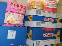 Vijf dozen haribo w.o. happy peaches, schuimaardbeien, kikkers en spekjes. tht o.a. 07-08-2026. - afbeelding 2 van  2