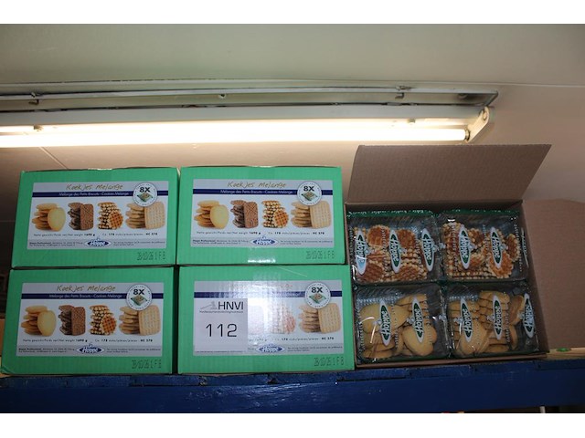 Vijf dozen koekjesmelange hoppe. ca. 178 stuks per doos. tht 28-10-2026. - afbeelding 2 van  3