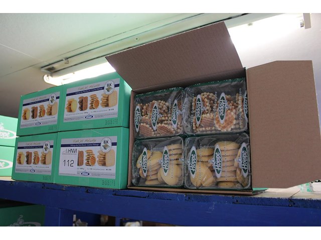 Vijf dozen koekjesmelange hoppe. ca. 178 stuks per doos. tht 28-10-2026. - afbeelding 3 van  3