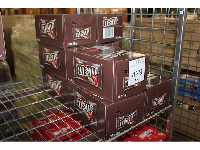 Vijf dozen m&m. 120 stuks. - afbeelding 1 van  2
