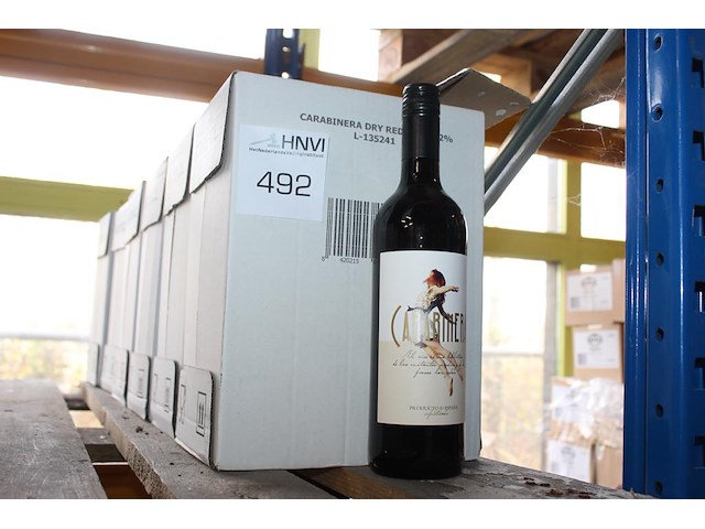 Vijf dozen rode wijn carabinera. 30 flessen. - afbeelding 1 van  2